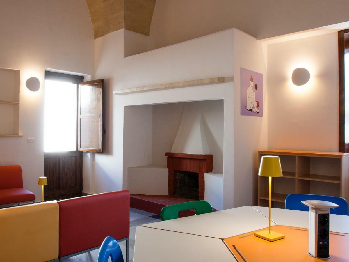 Lobby Collective Hostel - Lecce Exteriér fotografie